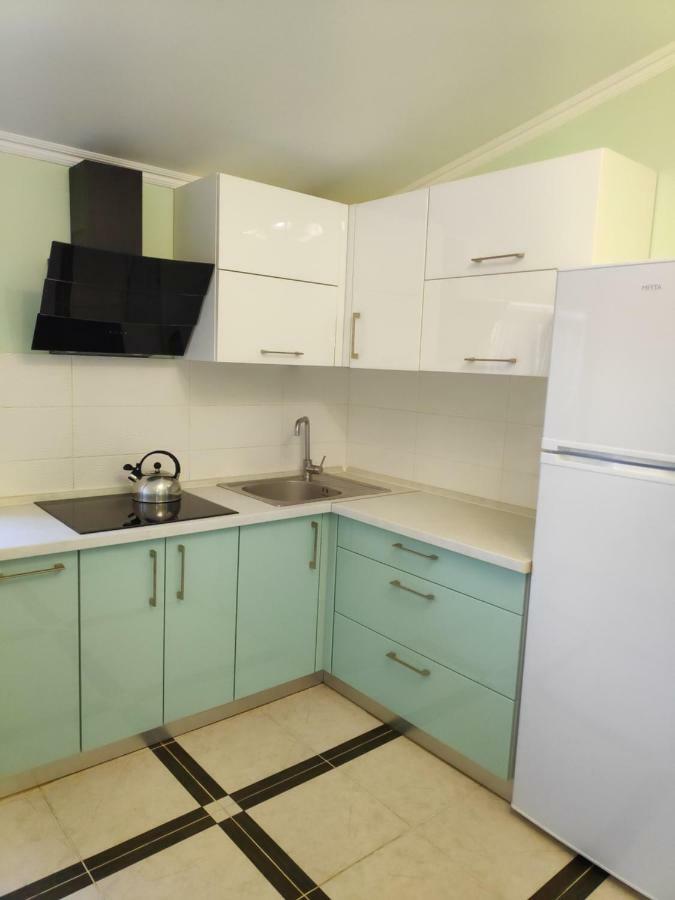 Chiernomorskie Apartamenty Odessa Extérieur photo