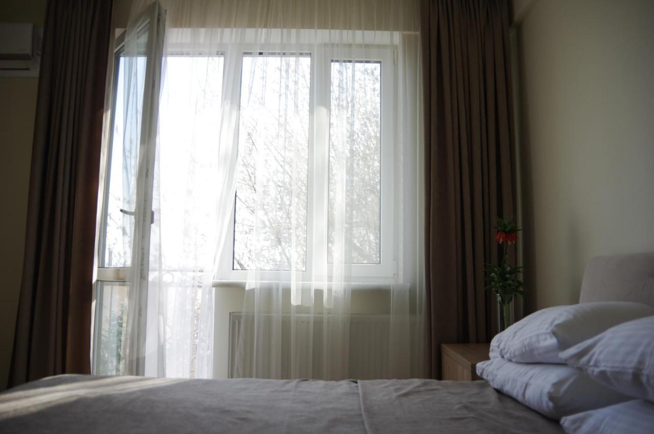 Chiernomorskie Apartamenty Odessa Extérieur photo