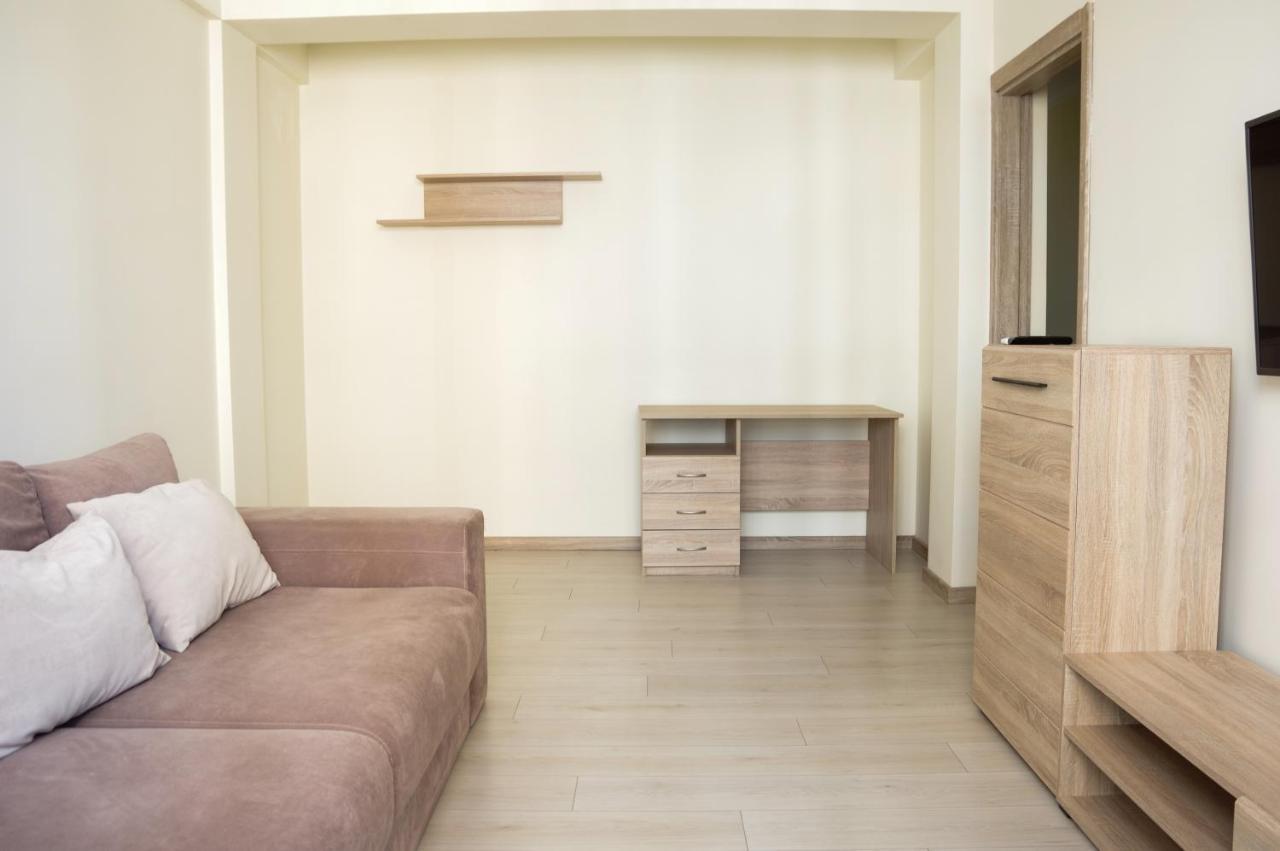 Chiernomorskie Apartamenty Odessa Extérieur photo