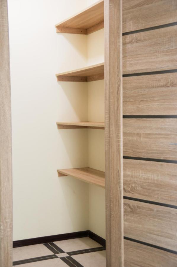 Chiernomorskie Apartamenty Odessa Extérieur photo